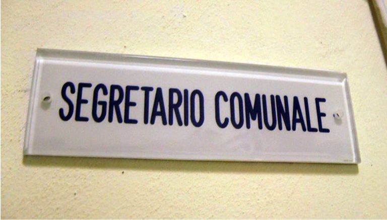 Casamassima: arriva il Segretario comunale part time. Domani 18 gennaio, Consiglio Comunale urgente. Casamassima: arriva il Segretario comunale part time. Domani 18 gennaio, Consiglio Comunale urgente.